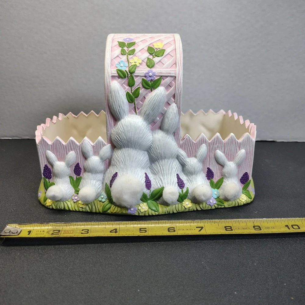 Vintage Cottontail Ceramic Basket